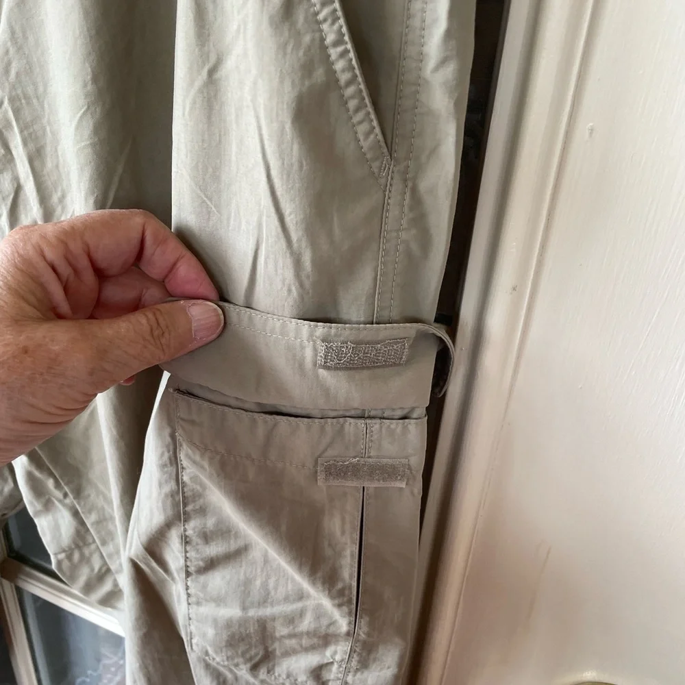 Columbia Cargo Pants Men’s 40x32 Omni-Shield Beige Hiking Utility
